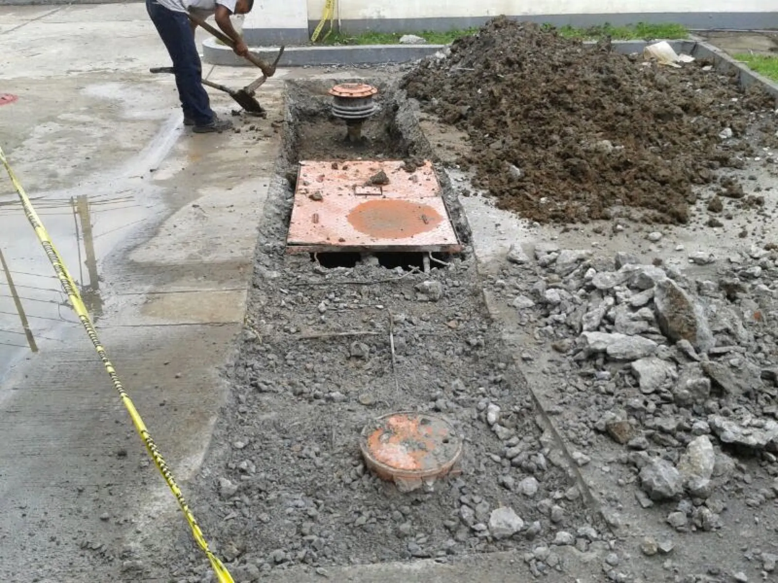 Obra de Master Services en una estación de combustible — Panamá