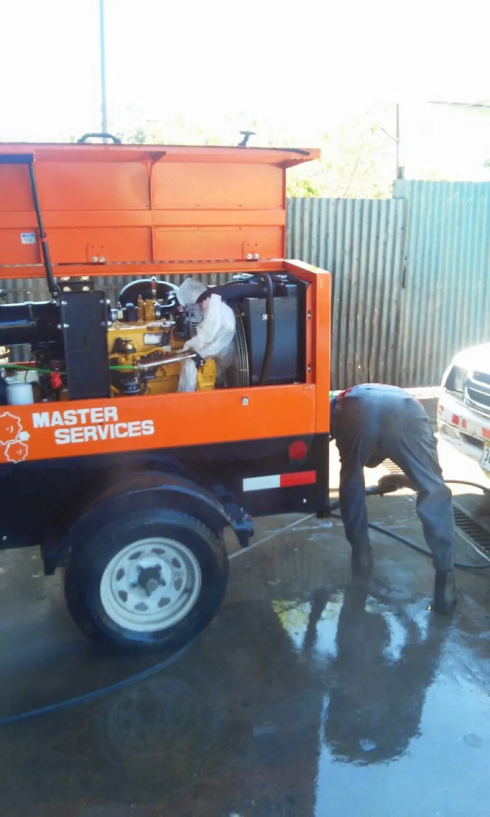 Obra de Master Services en una estación de combustible — Panamá