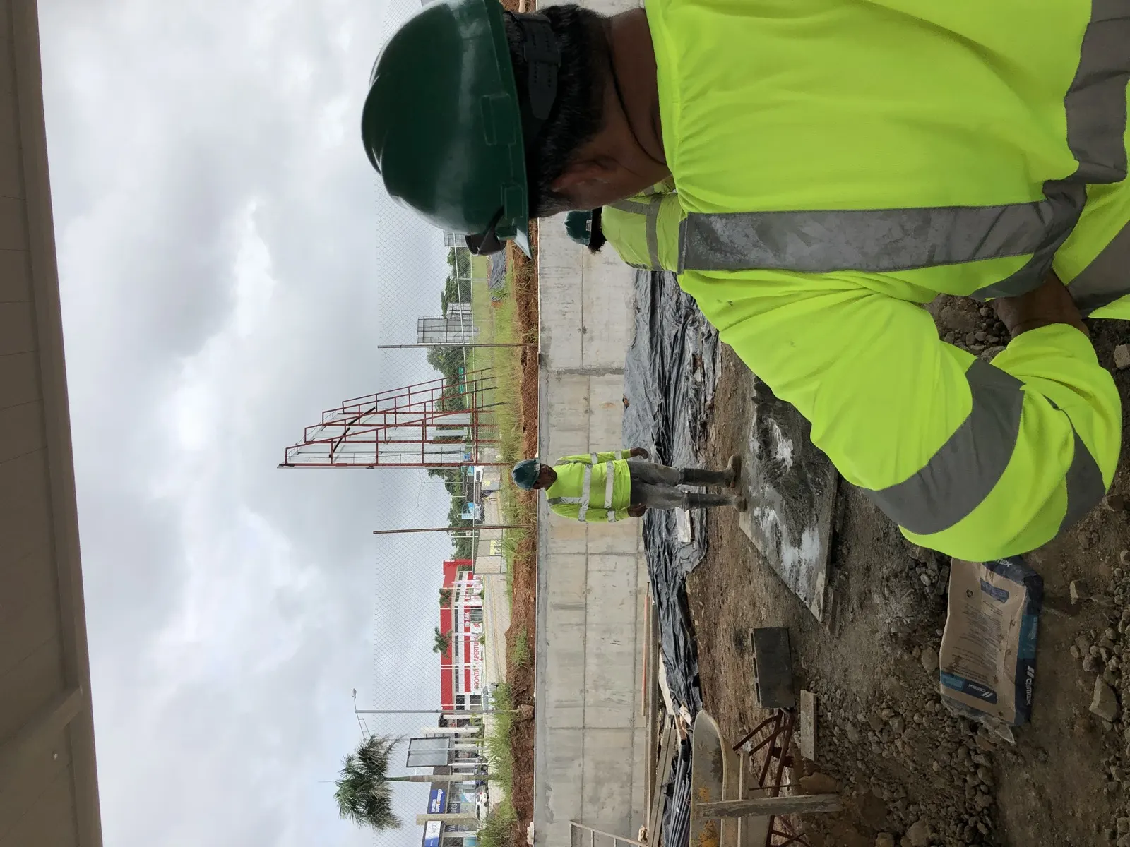 Obra de Master Services en una estación de combustible — Panamá
