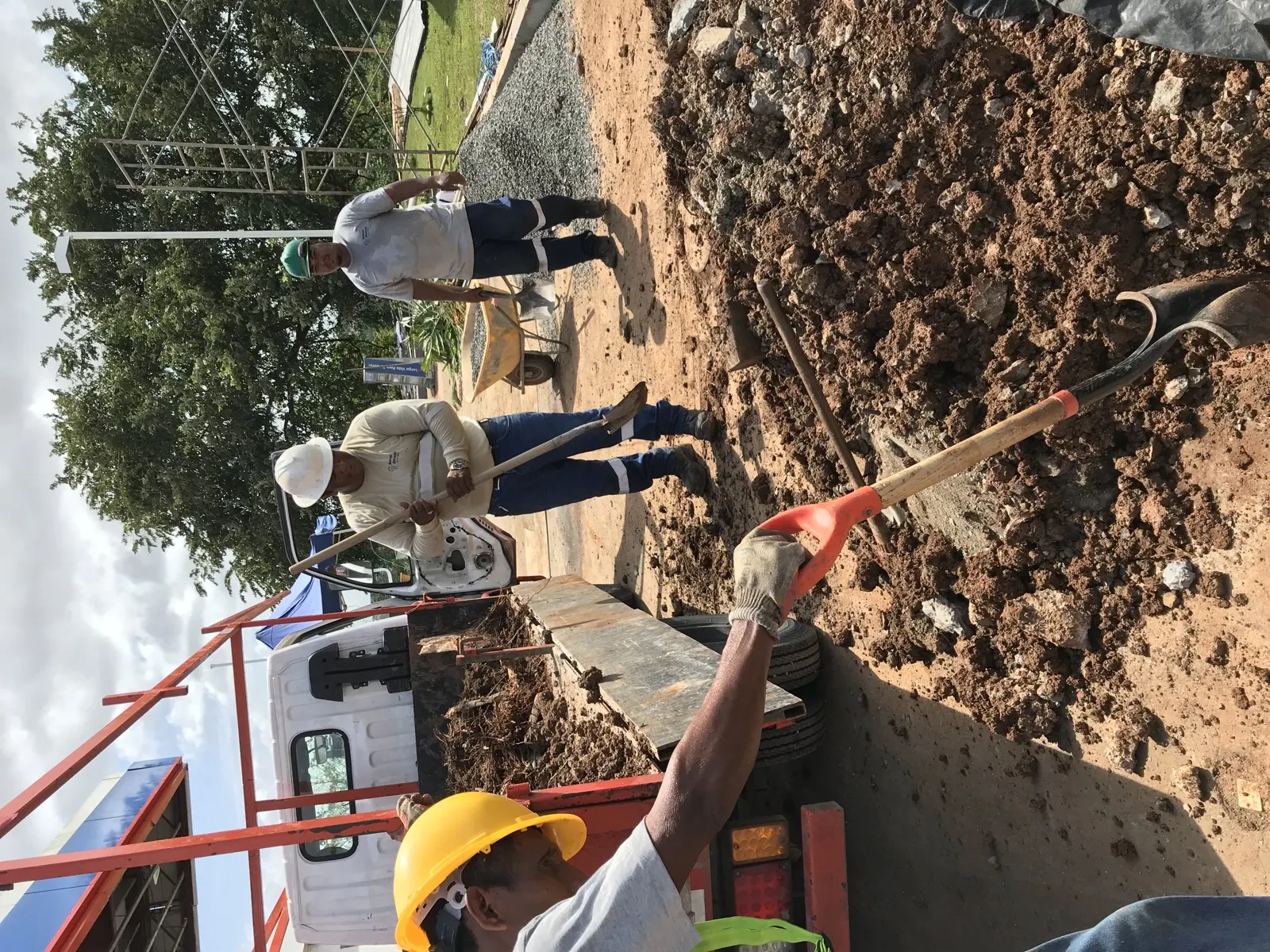 Obra de Master Services en una estación de combustible — Panamá