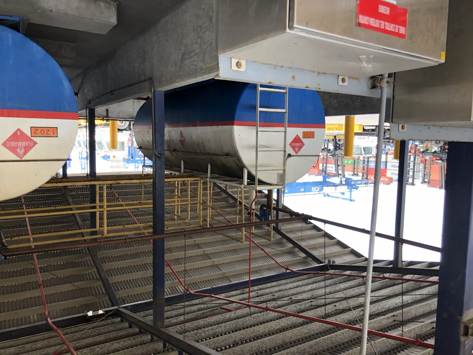 Obra de Master Services en una estación de combustible — Panamá